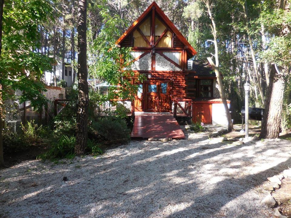 Cabanas Rupel A 3 Cuadras Del Mar Balneario Mar Azul 外观 照片